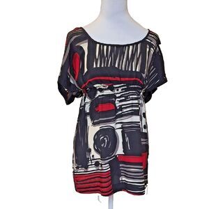 Matty M Blouse Medium M Black Red Abstract Print Top Short Sleeve Scoop Neck Wor
